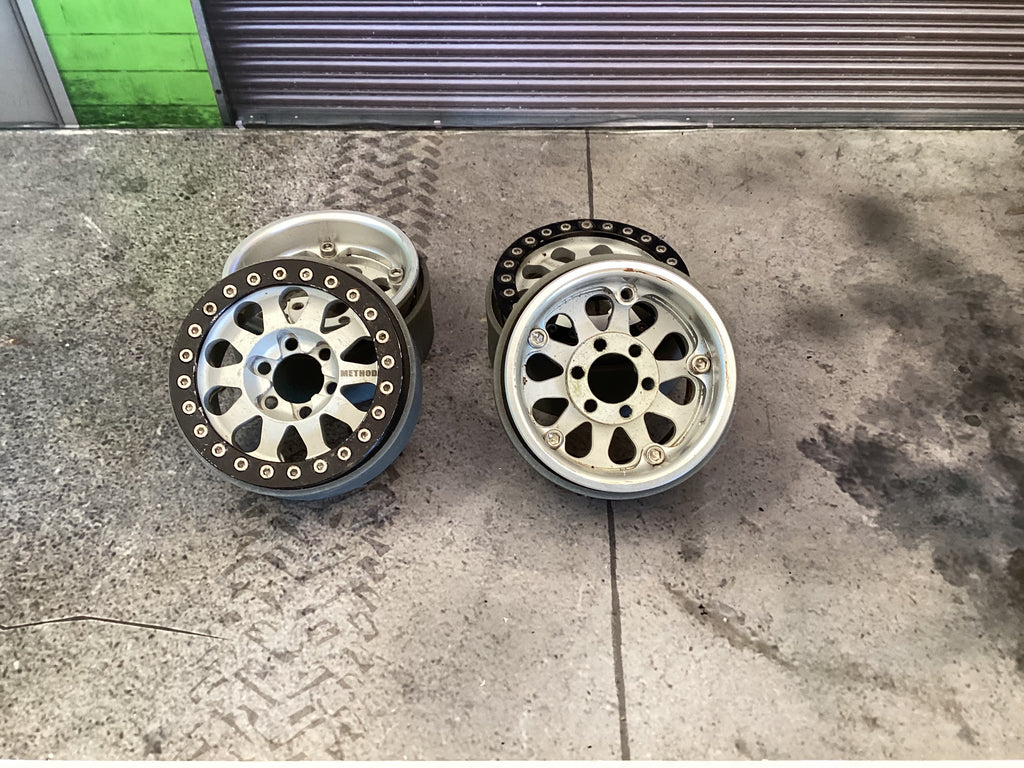 Used 1.9 Vanquish Methods (set of 4)